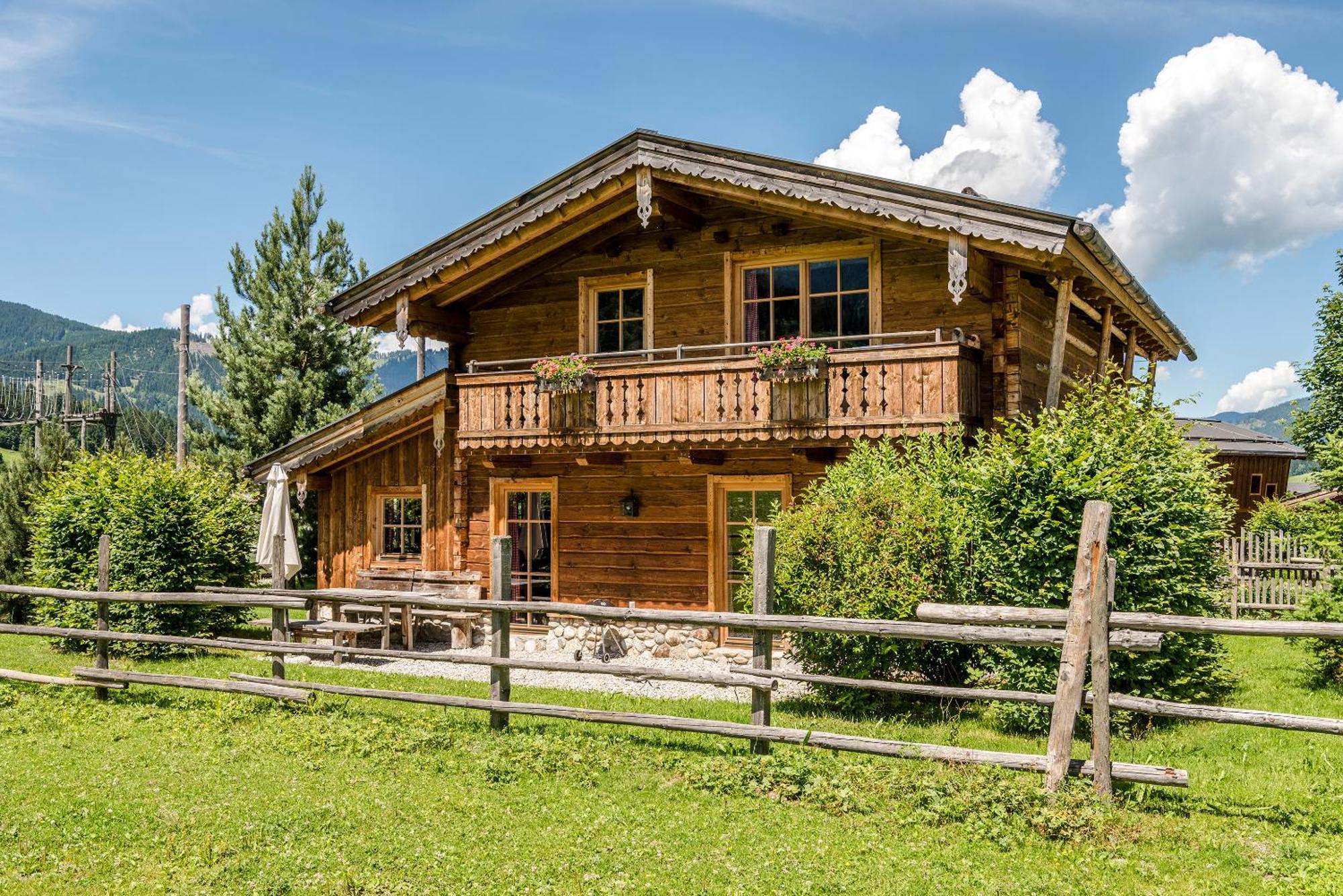 Almdorf Almlust Hotel Flachau Exterior photo